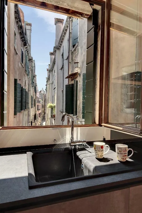 Rugabella Rialto Deluxe By Wonderful Italy Apartment Venice Italy